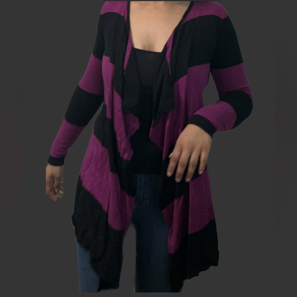 Funky Y2K Purple and black striped cardigan